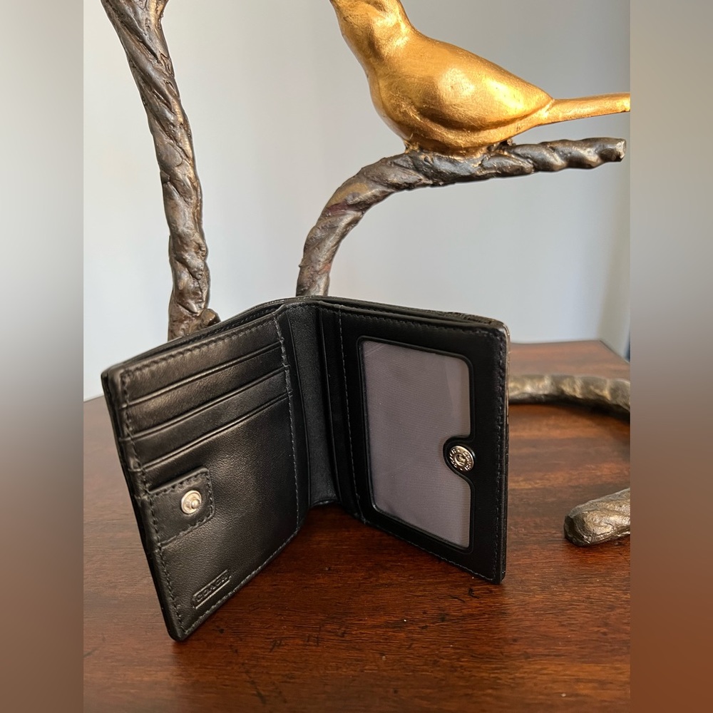 NWOT Coach Wallet - Black with black logo - Picture 3 of 4
